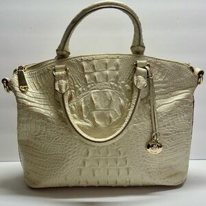 Elegant Brahmin Duxbury Cream Crocodile-Embossed Women's Bag
